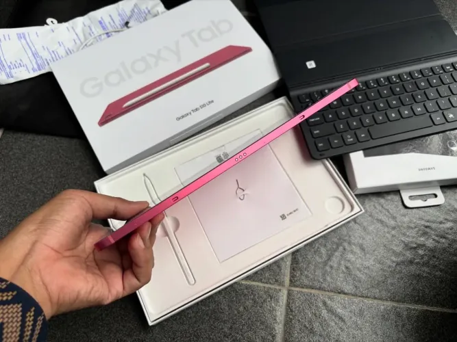 *SAMSUNG TAB S10 LITE* *1800 AVISTA!* *128 GIGAS!* *SEMINOVO* *ACOMPANHA CAPA E TECLADO!*