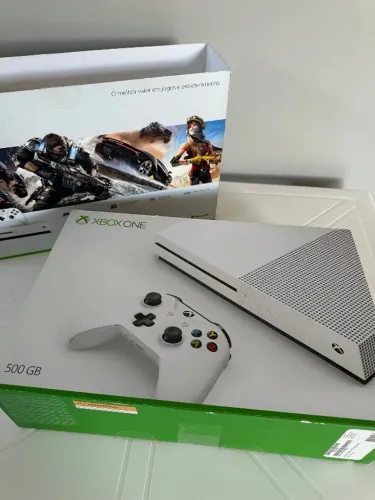 Xbox One S 500GB + Controle