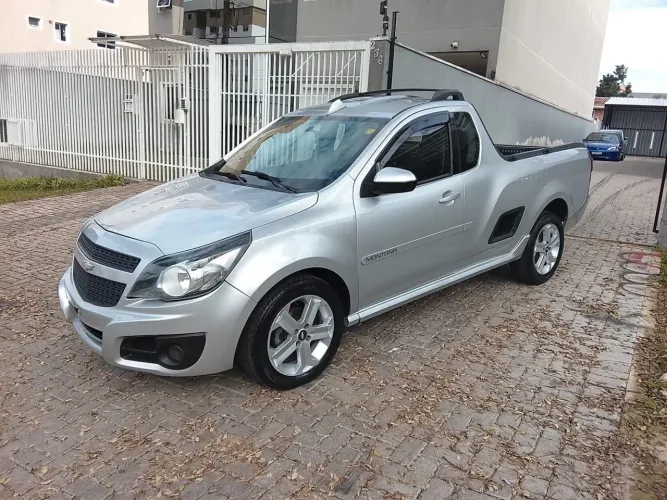 Chevrolet Montana Sport 1.4 Econoflex 8V 2P 2014