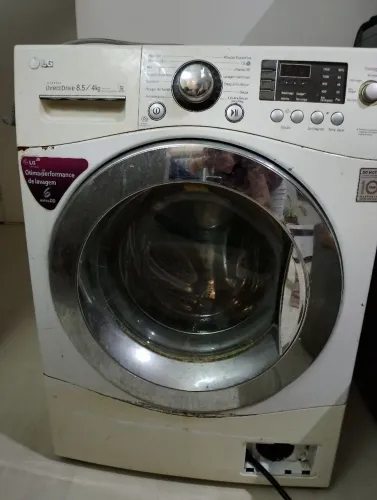 vende máquina estragada