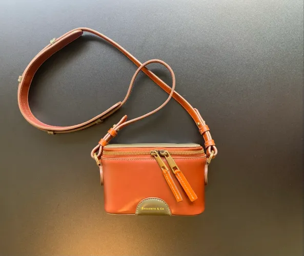 Bolsa shoulder - Marca Escudero & Co - 100% couro