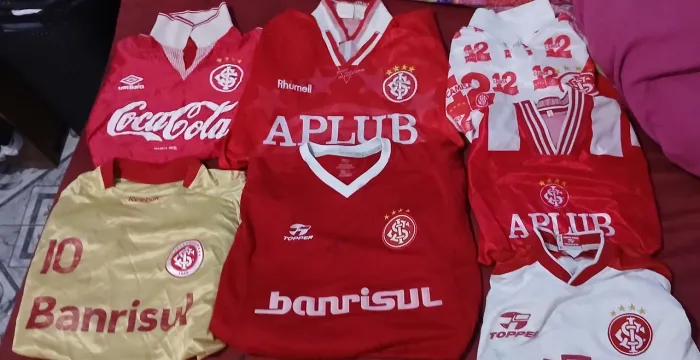 Coleção camisas do Internacional de Porto Alegre