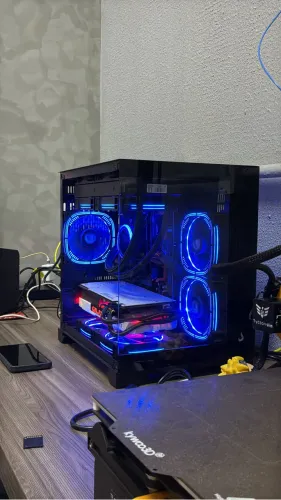 Vende - se PC GAMER ?