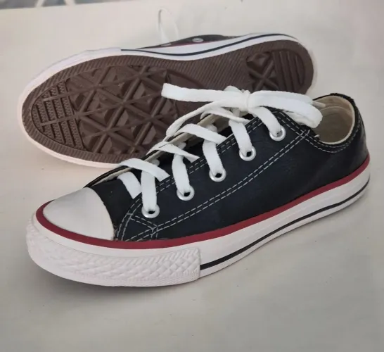Tenis