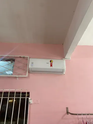 Vendo ar condicionado praticamente novo