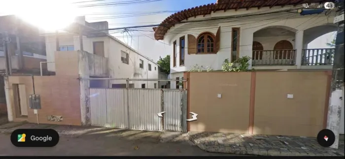 Vendo toda a propriedade em Piúma no espírito santo, Casa Sede 4 qtos,suítes, deck barco
