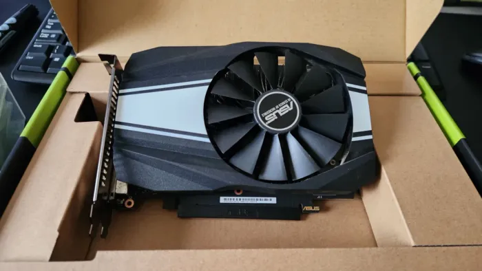 Placa de Vídeo NVIDIA GTX 1650 Super