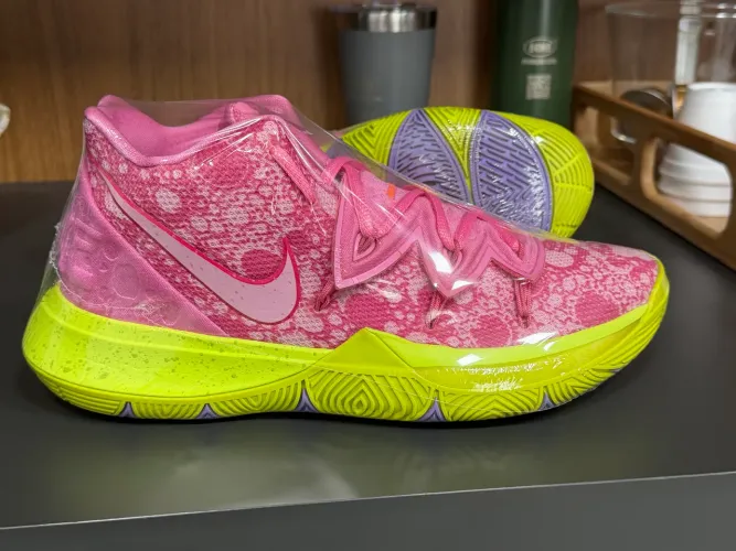 Tenis Nike Kyrie 5 Patrick (Bob Esponja)