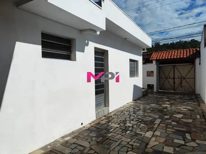 CASA A VENDA NO BAIRRO VILA RIO BRANCO EM JUNDIAI/SP.