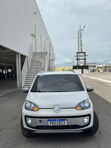 Volkswagen Up! Cross 1.0 TSI Total Flex 12V 5P 2017