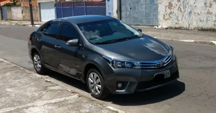 Toyota Corolla GLI 1.8 Flex 16V Aut. 2016