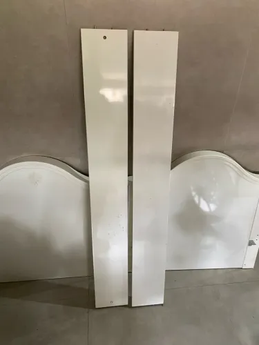 Cama infantil com colchão e estrado 