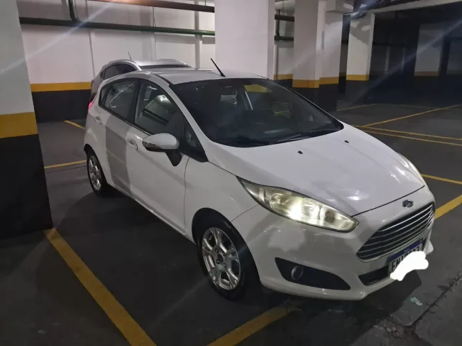 Ford Fiesta 1.6 16V Flex Mec. 5P 2014