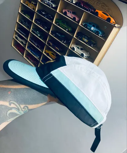 Five panel Diamond Fagundes 