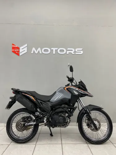 Incrível!! Xre 190 2025 Financiamento até 48X // cartões até 24X