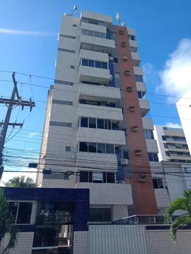 Apartamento nascente, três quartos(duas suítes), Ponta Verde, Maceió