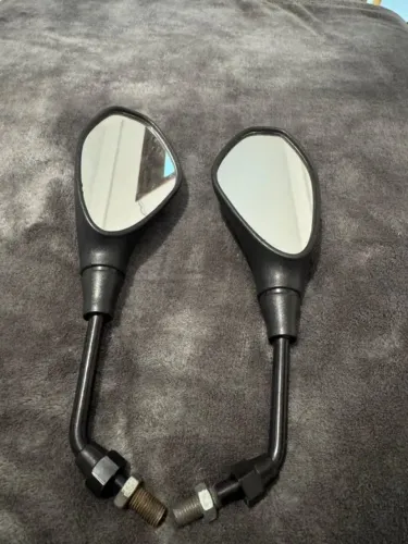 Retrovisor Honda Modelo F800
