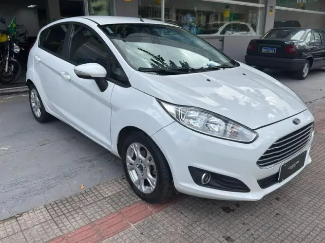 Ford Fiesta SE 1.6 Powershift Aut. 2014