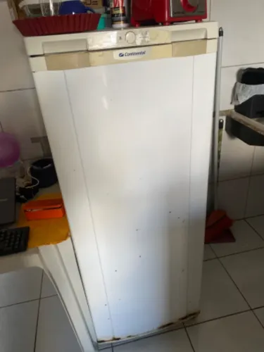 Geladeira e fogao