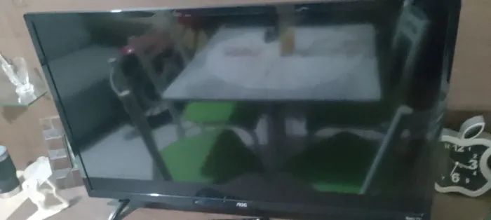 Vende se smart TV 32 polegadas semi novo 