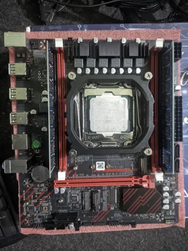 Pc Computador Intel 12 nucleos /24 Placa mae x99 16gb = 2 x 8gb