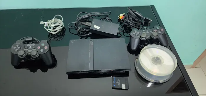 PlayStation 2 PS2 Slim Original + 2 Controles + Memory Card Funcionando