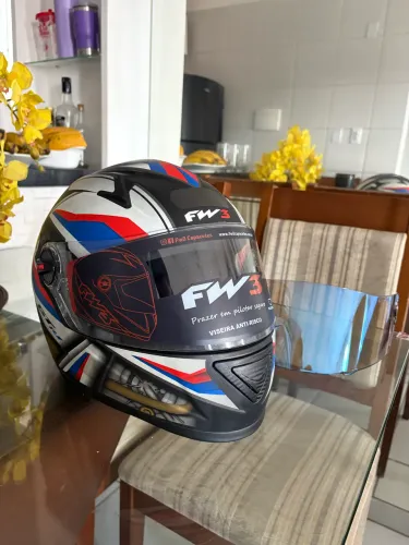 CAPACETE FW3 GRAFISMO R1