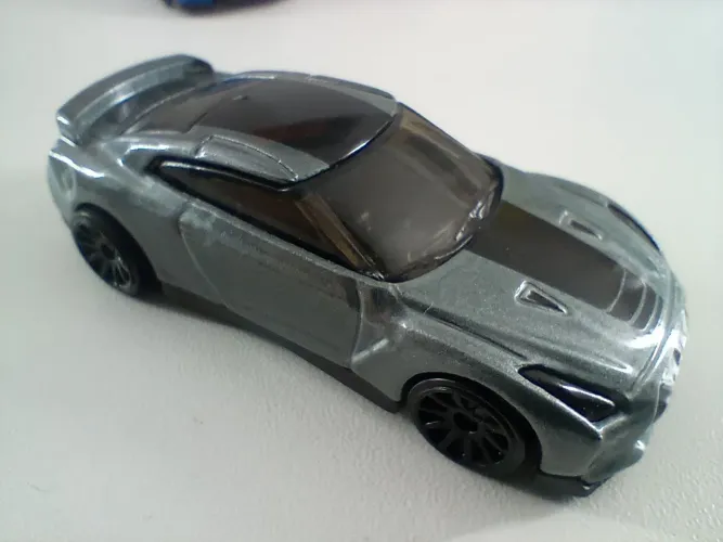 Hot Wheels Nissan GTR 35 Cinza coleção