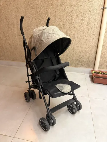 Carrinho de bebê passeio - excelente estado