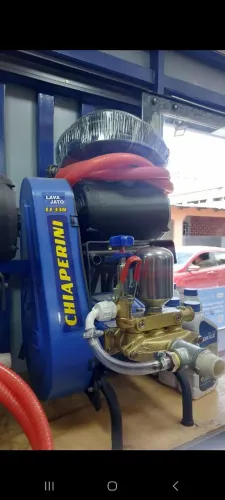 LAVA JATO ALTA PRESSÃO 2CV 127/220V MONO MOVEL LJ330 CHIAPERINI