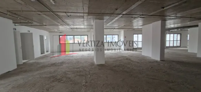 Andar comercial para locação com 690m² no Metrô Conceição