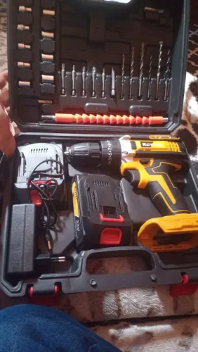 Parafusadeira e furadeira 