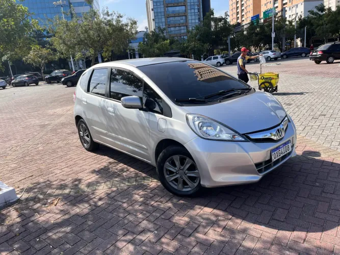 Honda Fit LX 1.4/ 1.4 Flex 8v/16v 5P Aut. 2014