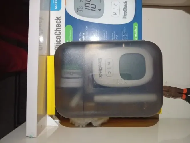 Vende se tudo funcionando