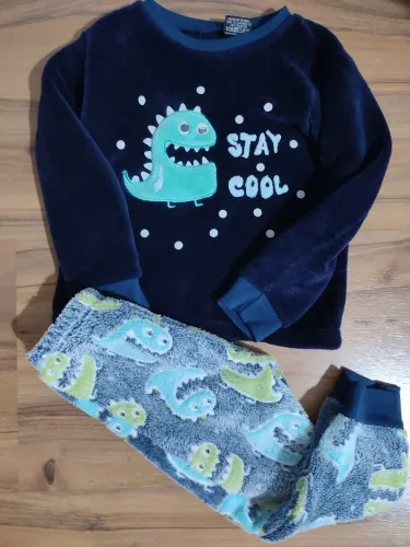 Pijama infantil menino em Fleece super quentinho - Briha no escuro tamanho - 3 anos