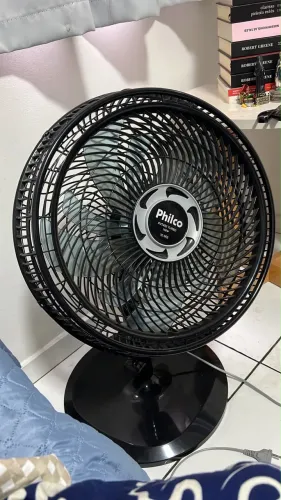 Ventilador de Mesa Philco PVT492 Turbo, de 160 W e 10 pás