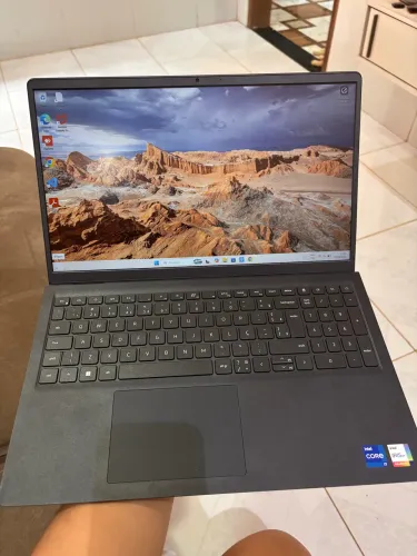 Notebook Dell Inspiron 15 3530 - Core i7, 16 GB RAM