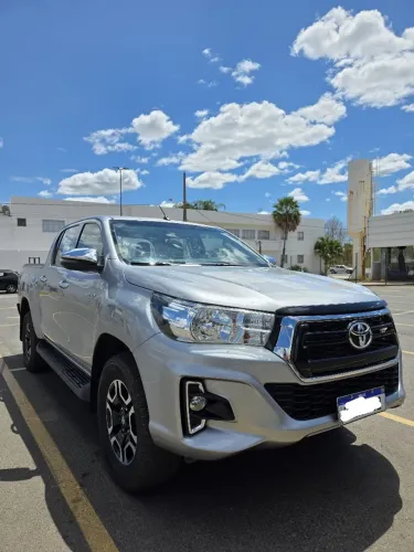 Toyota Hilux CD 4X4 2.8 Diesel Mec. 2020