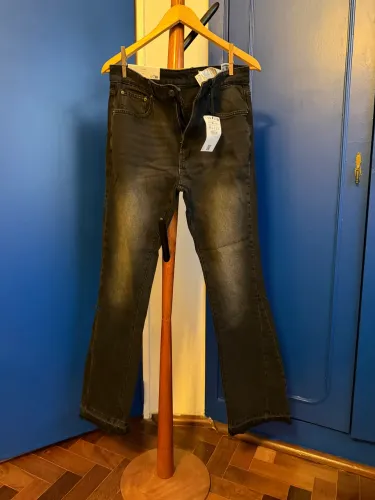 Calça jeans Bershka TAM 38 boot cut nova com etiqueta