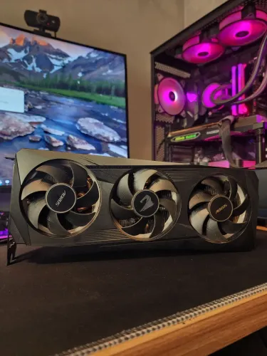 RX 6700XT 12GB Aorus Master