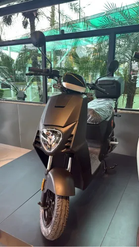 Scooter Elétrica Yadea DT3