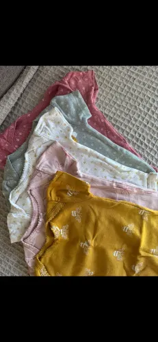 Desapego roupas bebe