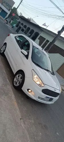Ford KA+ Sedan 1.5 SEL 16V Flex 4P 2017