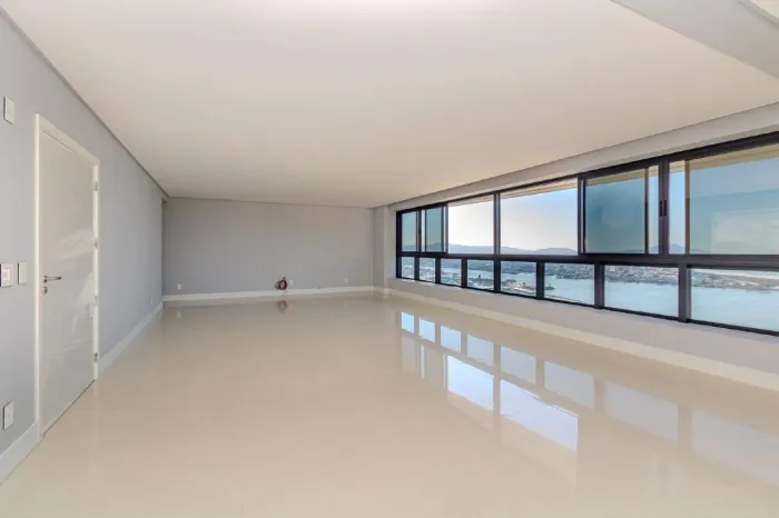 Apartamento à venda no Edifício Cezanne Residence Racitec