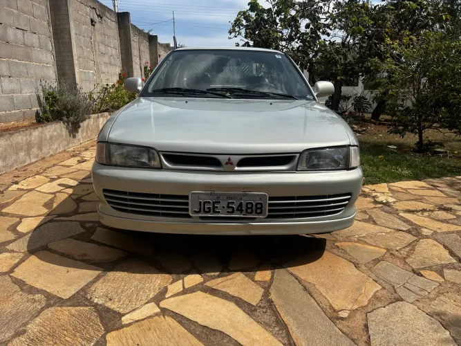Mitsubishi Lancer GLX 1995