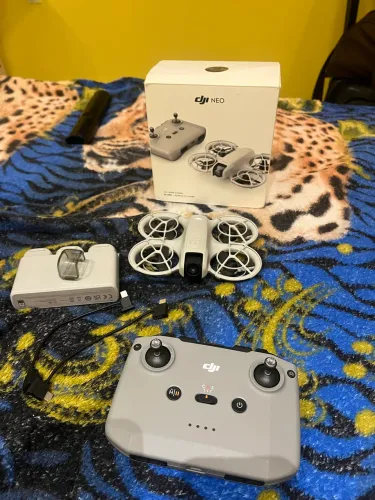 DJI Neo