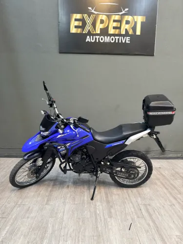 Lander XTZ 2024 com 18 mil km único dono 