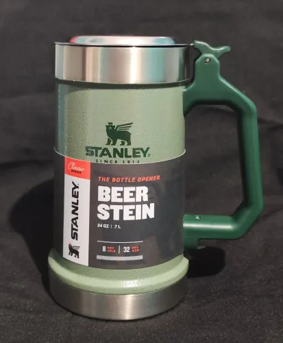 Caneca Importada Stanley Clássica Com Abridor de Garrafa e Tampa