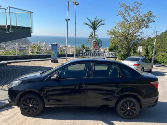 Fiat Grand Siena Attrac. 1.4 EVO F.flex 8V 2021