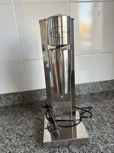 Batedor de milk shake 